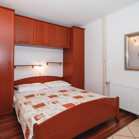 Beautiful Apartment In Lovran With Wifi Zewnętrze zdjęcie